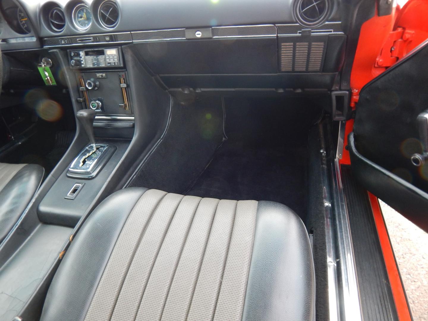 1972 Signal Red /Black Leather Mercedes-Benz 450SL 450SL (10704412000) with an 4.5L V8 engine, Automatic transmission, located at 6528 Lower York Road, New Hope, PA, 18938, (215) 862-9555, 40.358707, -74.977882 - Here we have a beautiful 1972 Mercedes 450SL. Options include: black leather, hard top and soft top, AM/FM/TAPE radio, parking lights, VDO Klenzle clock, Berger Mangel stamped 15 inch wheels with 4 Kelly Navigator 800S tires. This vehicle comes with a car cover and a list of records of work done to - Photo#19